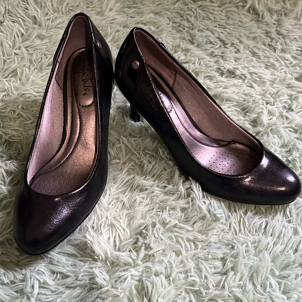 Black Life Stride heels 8